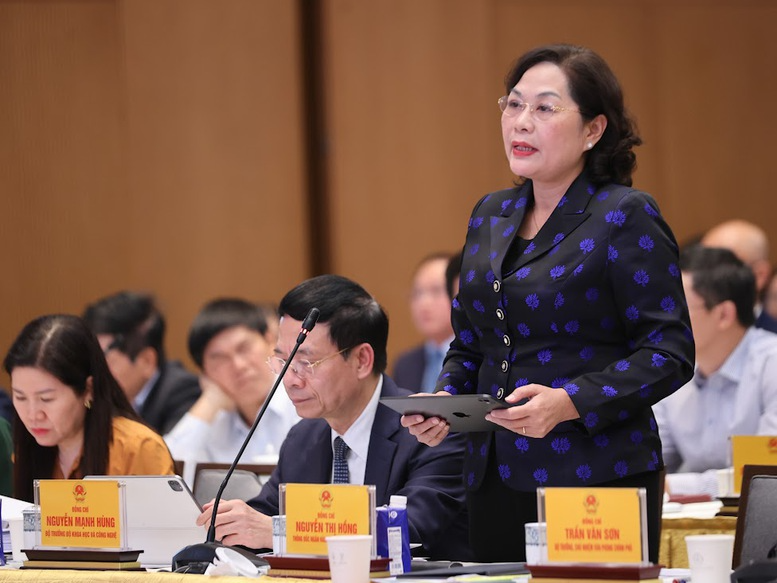 Thống đốc Nguyễn Thị Hồng nói gì về việc các doanh nghiệp kêu lãi suất phải trả cao?- Ảnh 1.
