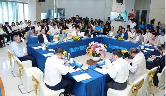 Vật vã trong ‘nắng hạn’ lâu năm, doanh nghiệp Việt vừa gặp được ‘mưa rào'- Ảnh 1. Vật vã trong ‘nắng hạn’ lâu năm, doanh nghiệp Việt vừa gặp được ‘mưa rào'- Ảnh 1.