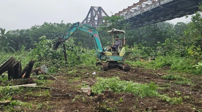 Hà Nội: Xử lý 31 vụ vi phạm pháp luật về đê điều- Ảnh 1. Hà Nội: Xử lý 31 vụ vi phạm pháp luật về đê điều- Ảnh 1.