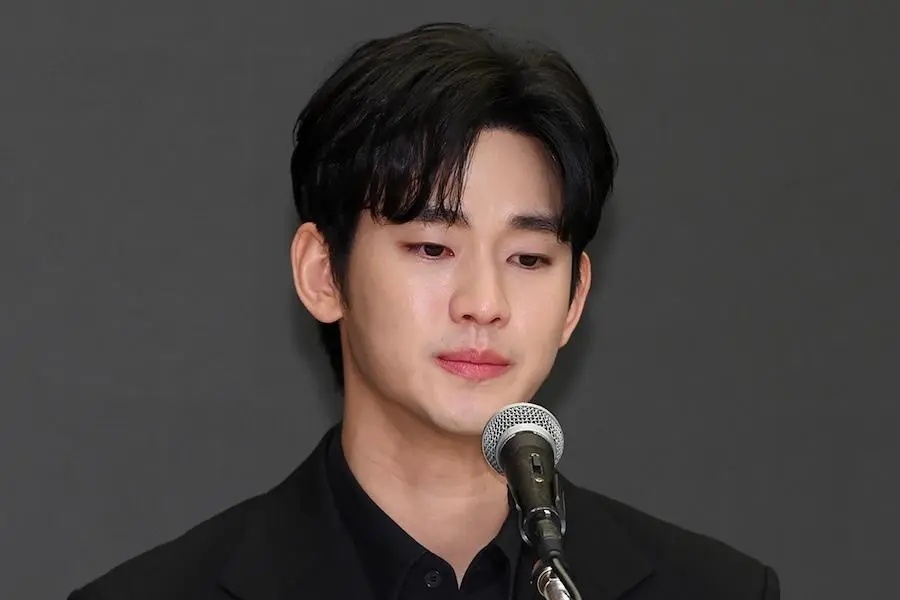 Cú lội ngược dòng gây sốc của Kim Soo Hyun giữa nguy cơ bồi thường 103 tỷ vì scandal với Kim Sae Ron- Ảnh 1. Cú lội ngược dòng gây sốc của Kim Soo Hyun giữa nguy cơ bồi thường 103 tỷ vì scandal với Kim Sae Ron- Ảnh 1.