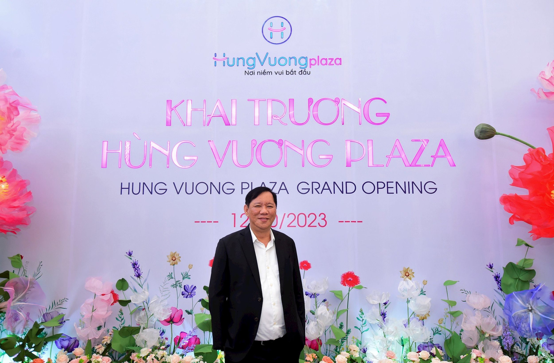 Sự táo bạo của ông chủ Vạn Hạnh Mall- Ảnh 4. Sự táo bạo của ông chủ Vạn Hạnh Mall- Ảnh 4.