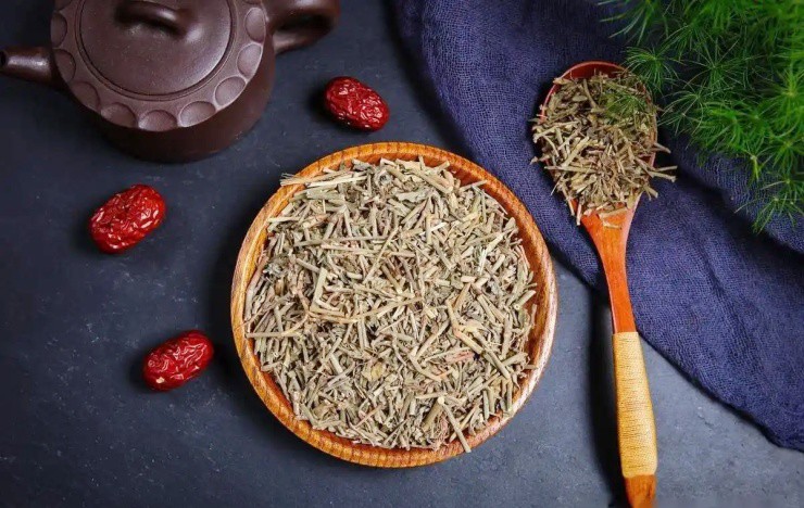 Người Việt biến lá rau dại thành "lá vàng", hái đếm tiền không xuể- Ảnh 4. Người Việt biến lá rau dại thành "lá vàng", hái đếm tiền không xuể- Ảnh 4.