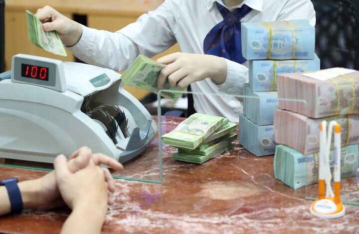Lãi suất tiết kiệm ngân hàng nào ưu đãi nhất tháng 5/2025?- Ảnh 1. Lãi suất tiết kiệm ngân hàng nào ưu đãi nhất tháng 5/2025?- Ảnh 1.