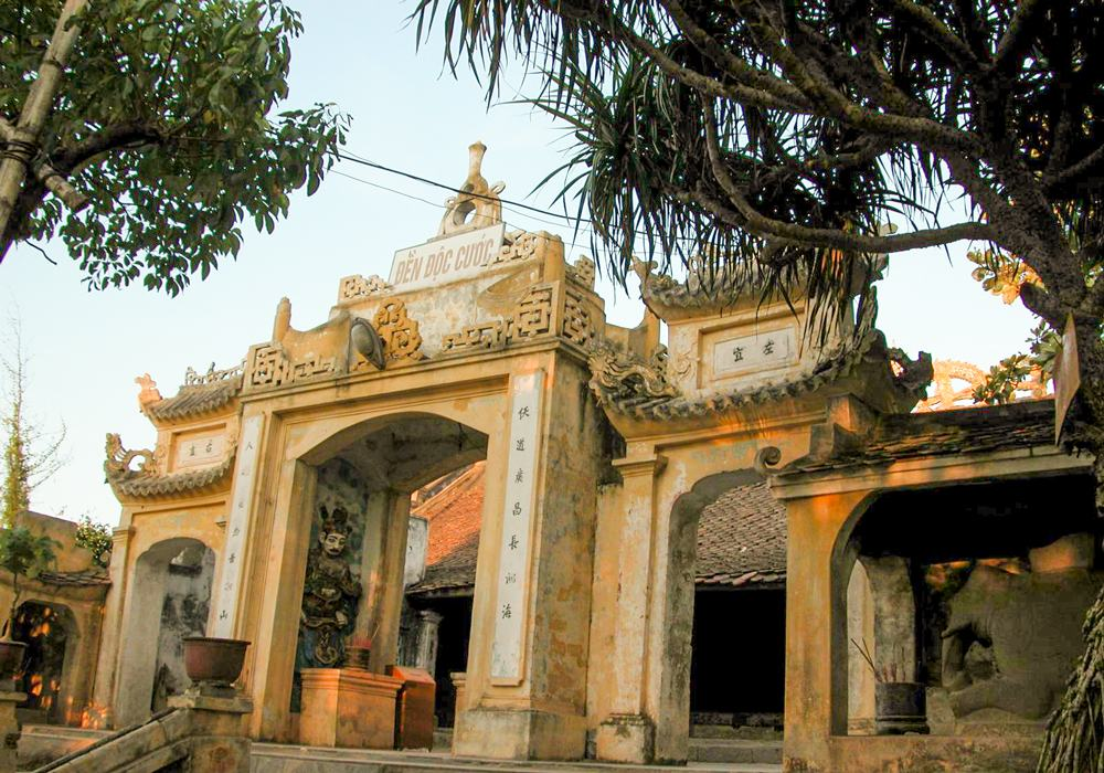1 địa điểm được ví là “thủ phủ du lịch biển miền Bắc”: Đón gần 1 triệu lượt khách trong dịp 30/4-1/5 năm nay, xe cộ đổ về kín đường- Ảnh 3. 1 địa điểm được ví là “thủ phủ du lịch biển miền Bắc”: Đón gần 1 triệu lượt khách trong dịp 30/4-1/5 năm nay, xe cộ đổ về kín đường- Ảnh 3.