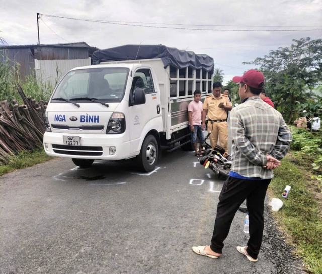 Diễn biến sức khỏe tài xế liên quan vụ tai nạn giao thông làm bé gái ở Vĩnh Long tử vong- Ảnh 1. Diễn biến sức khỏe tài xế liên quan vụ tai nạn giao thông làm bé gái ở Vĩnh Long tử vong- Ảnh 1.