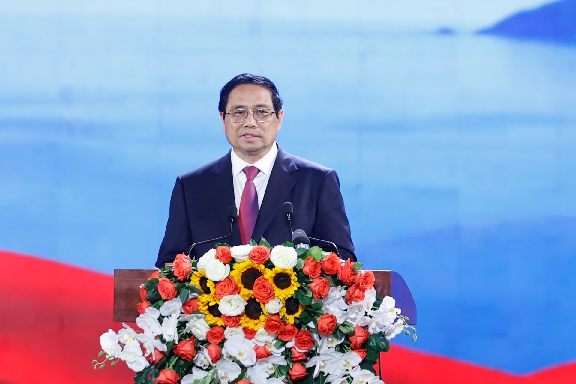 Việt Nam sẽ phát triển một đặc khu tầm cỡ quốc tế, Thủ tướng yêu cầu người đứng đầu phải “rất máu lửa”- Ảnh 4. Việt Nam sẽ phát triển một đặc khu tầm cỡ quốc tế, Thủ tướng yêu cầu người đứng đầu phải “rất máu lửa”- Ảnh 4.