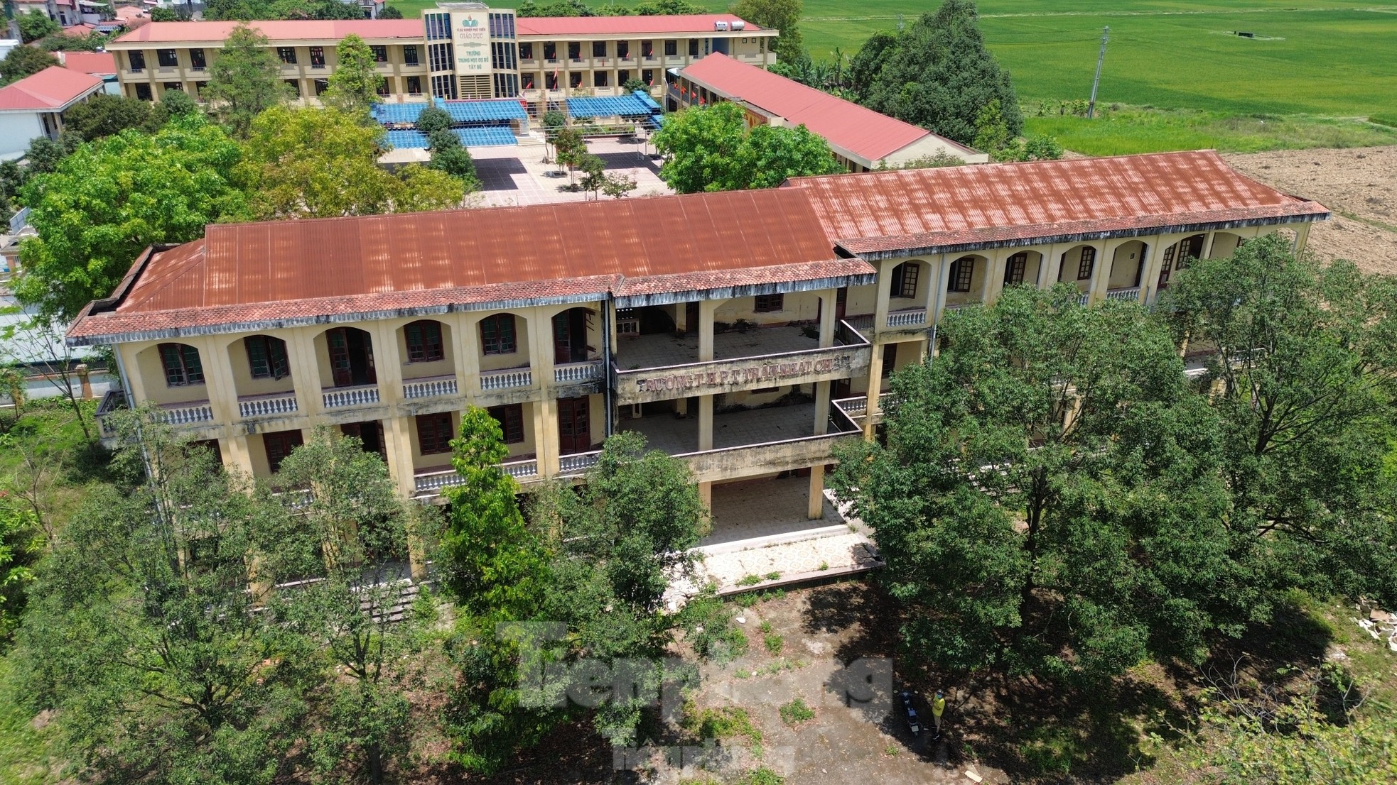 Thanh Hóa: Sau giải thể, trường học trên đất vàng bỏ hoang, đổ nát- Ảnh 1. Thanh Hóa: Sau giải thể, trường học trên đất vàng bỏ hoang, đổ nát- Ảnh 1.