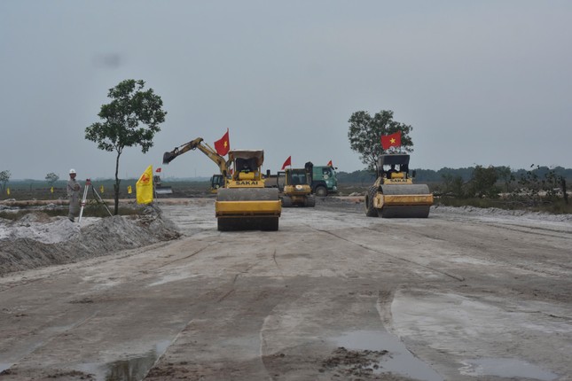 Hai dự án 20 nghìn tỉ đồng - động lực phát triển của Quảng Trị- Ảnh 6. Hai dự án 20 nghìn tỉ đồng - động lực phát triển của Quảng Trị- Ảnh 6.