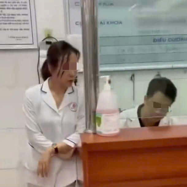 Vụ bác sĩ bị "tố" đòi đóng đủ tiền mới cấp cứu cho bệnh nhân, Bệnh viện Đa khoa tỉnh Nam Định nói gì?- Ảnh 2.