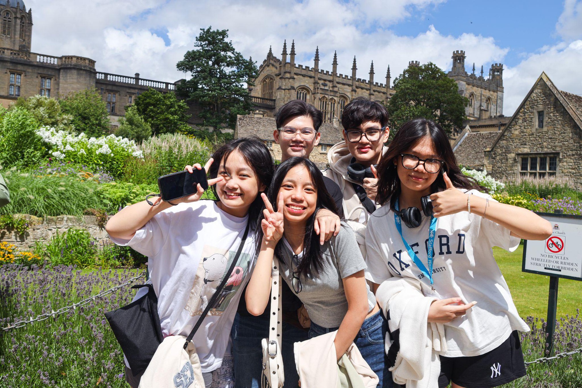 ILA Du học - Giải pháp toàn diện giúp học sinh Việt tiến ra thế giới- Ảnh 1.