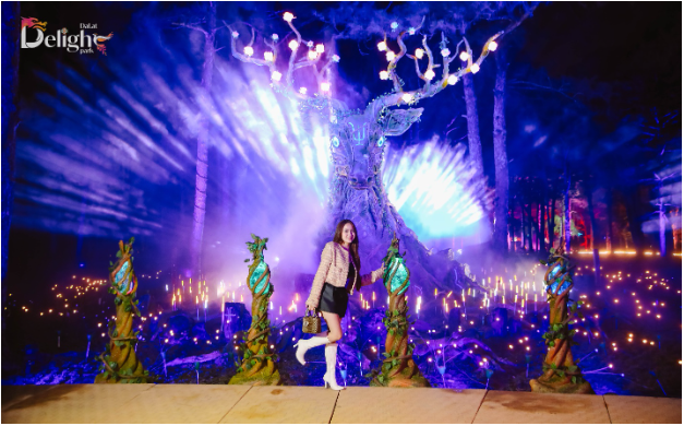 Delight Park: Biểu tượng Ánh sáng & Nghệ thuật mới giữa lòng thành phố Đà Lạt- Ảnh 1.