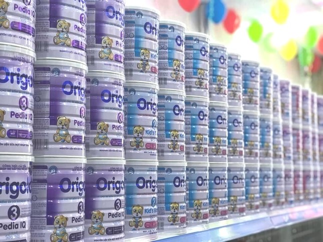 Ngã ngửa với 'sữa cỏ': Quảng cáo rất bốc, chất lượng tù mù- Ảnh 1. Ngã ngửa với 'sữa cỏ': Quảng cáo rất bốc, chất lượng tù mù- Ảnh 1.