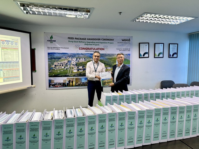 207 tập tài liệu, 7 tháng nước rút và kế hoạch lột xác "thỏi nam châm" thu hút giới đầu tư của Việt Nam- Ảnh 2. 207 tập tài liệu, 7 tháng nước rút và kế hoạch lột xác "thỏi nam châm" thu hút giới đầu tư của Việt Nam- Ảnh 2.