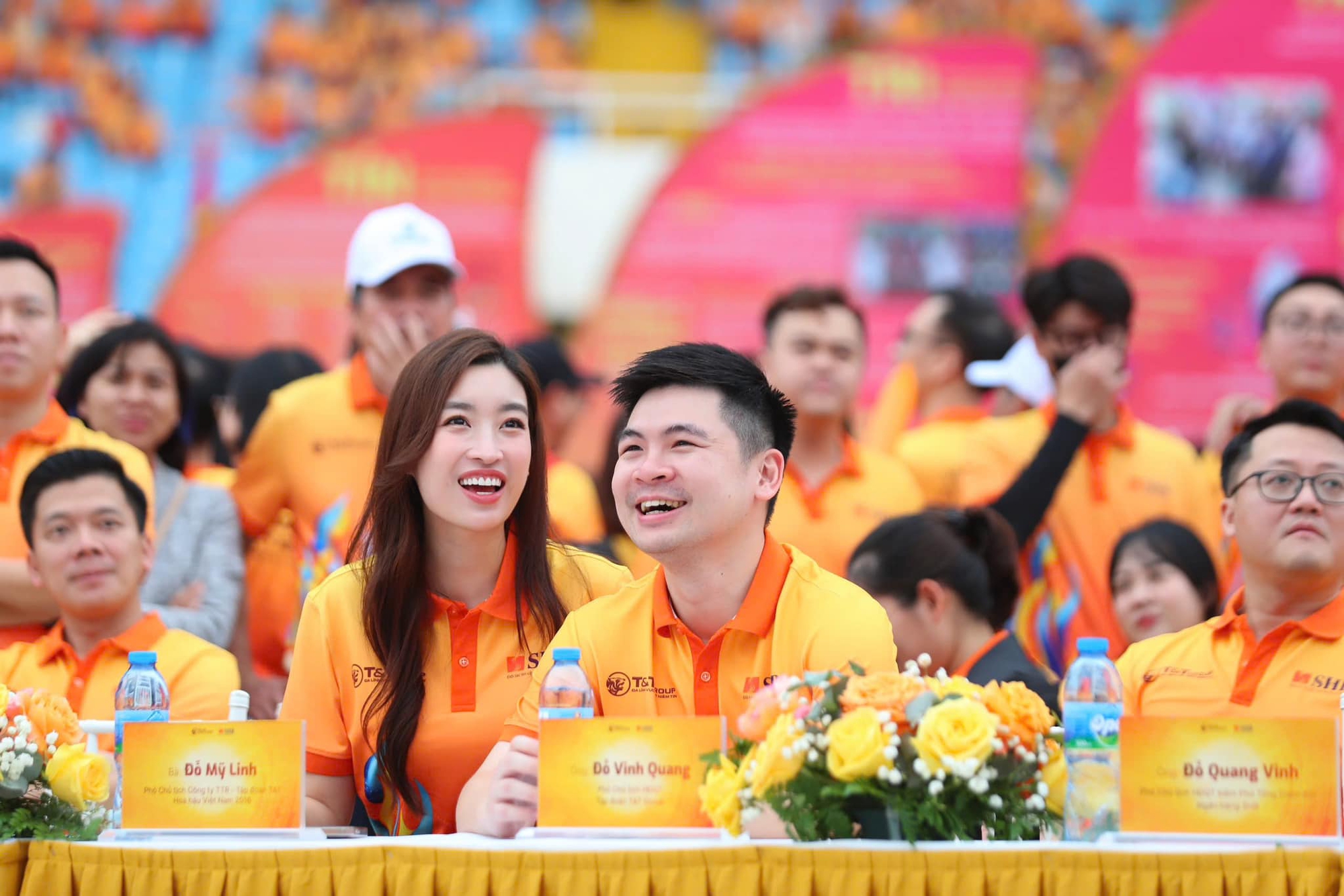 Thông tin bất ngờ về tài sản của Đỗ Mỹ Linh ở SHB, so với chồng chủ tịch Đỗ Vinh Quang chênh bao nhiêu?- Ảnh 1.