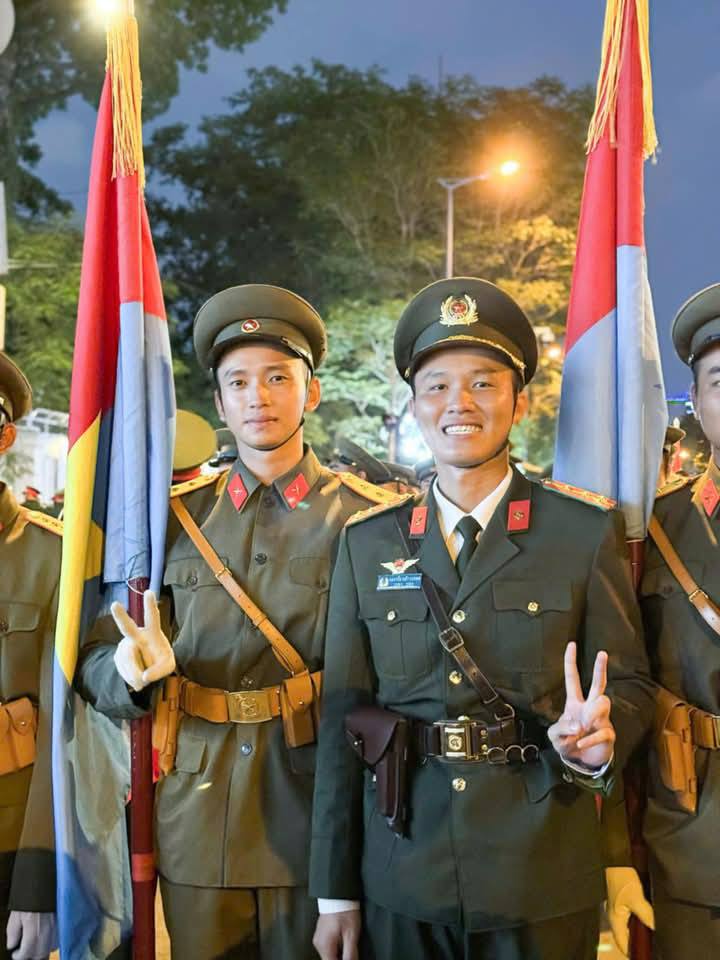Lê Hoàng Hiệp vẫn cực hot dù đã hết Lê Hoàng Hiệp vẫn cực hot dù đã hết