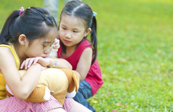 Đừng chỉ cho trẻ Đừng chỉ cho trẻ