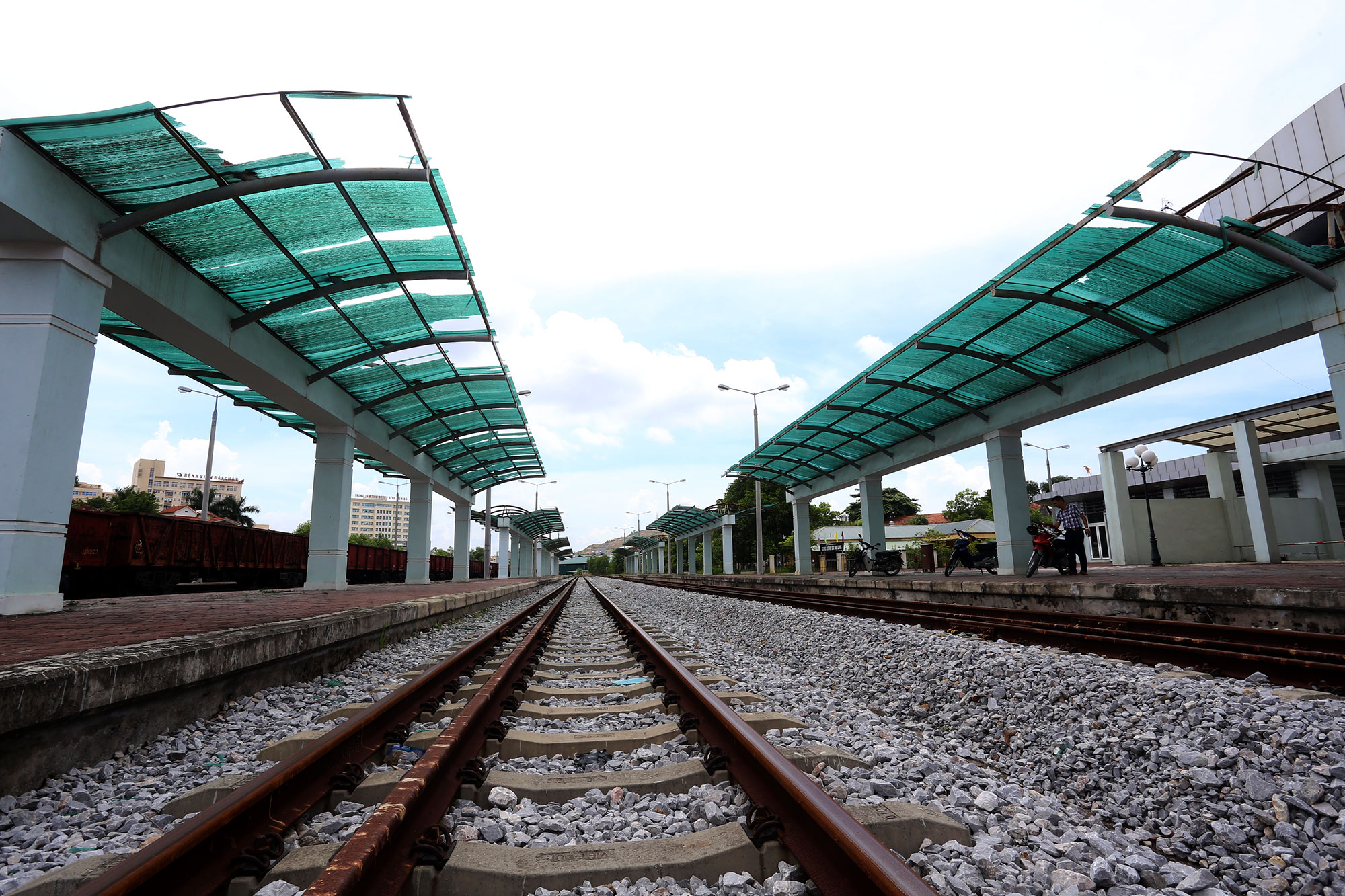 Ảnh: Tuyến đường sắt cao tốc đầu tiên ở Việt Nam 'đắp chiếu' gần 20 năm sẽ được giải cứu bằng tàu 300km/h?- Ảnh 9. Ảnh: Tuyến đường sắt cao tốc đầu tiên ở Việt Nam 'đắp chiếu' gần 20 năm sẽ được giải cứu bằng tàu 300km/h?- Ảnh 9.