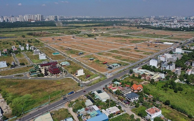 Có thể xuất hiện so bì 'thiệt - hơn' về đất đai sau sáp nhập tỉnh thành- Ảnh 1. Có thể xuất hiện so bì 'thiệt - hơn' về đất đai sau sáp nhập tỉnh thành- Ảnh 1.