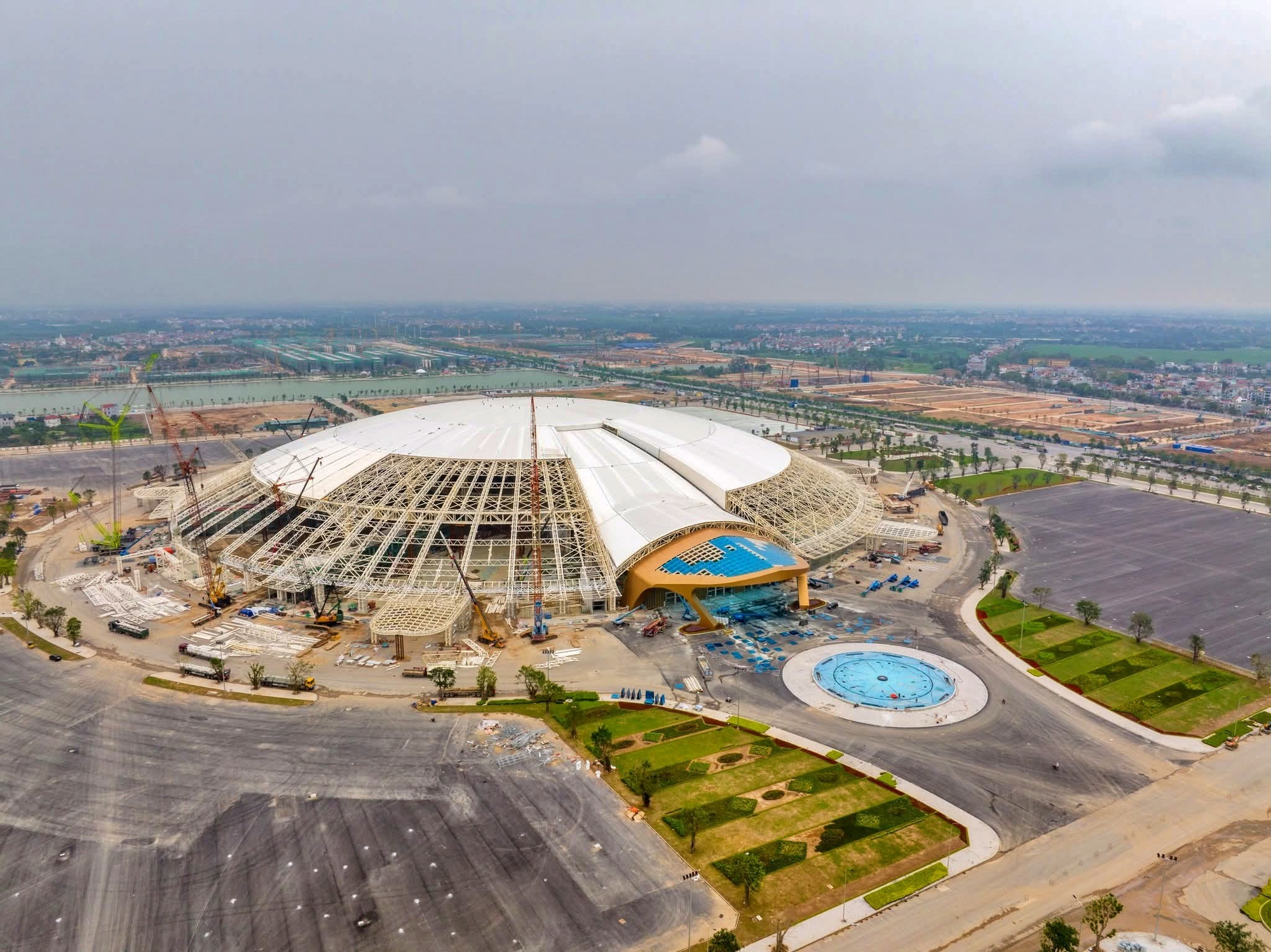 Siêu dự án top 10 thế giới ở Hà Nội tiến độ "thần tốc", hình ảnh “Rùa vàng” chính thức lộ diện- Ảnh 2. Siêu dự án top 10 thế giới ở Hà Nội tiến độ "thần tốc", hình ảnh “Rùa vàng” chính thức lộ diện- Ảnh 2.