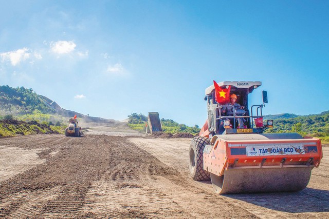 Hạ tầng Giao thông Đèo Cả chưa bán hết 41,5 triệu cổ phiếu riêng lẻ- Ảnh 1. Hạ tầng Giao thông Đèo Cả chưa bán hết 41,5 triệu cổ phiếu riêng lẻ- Ảnh 1.