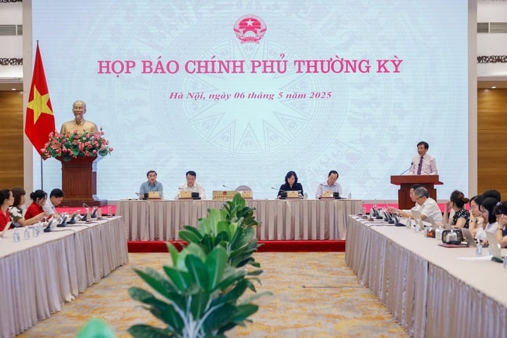 21 ngân hàng hợp sức triển khai gói tín dụng 500.000 tỷ- Ảnh 2. 21 ngân hàng hợp sức triển khai gói tín dụng 500.000 tỷ- Ảnh 2.