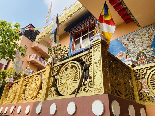 Phát hiện ngôi chùa ngay ở Hà Nội mang vẻ ngoài khác biệt: Du khách nhận xét cảnh như ở nước ngoài- Ảnh 7. Phát hiện ngôi chùa ngay ở Hà Nội mang vẻ ngoài khác biệt: Du khách nhận xét cảnh như ở nước ngoài- Ảnh 7.