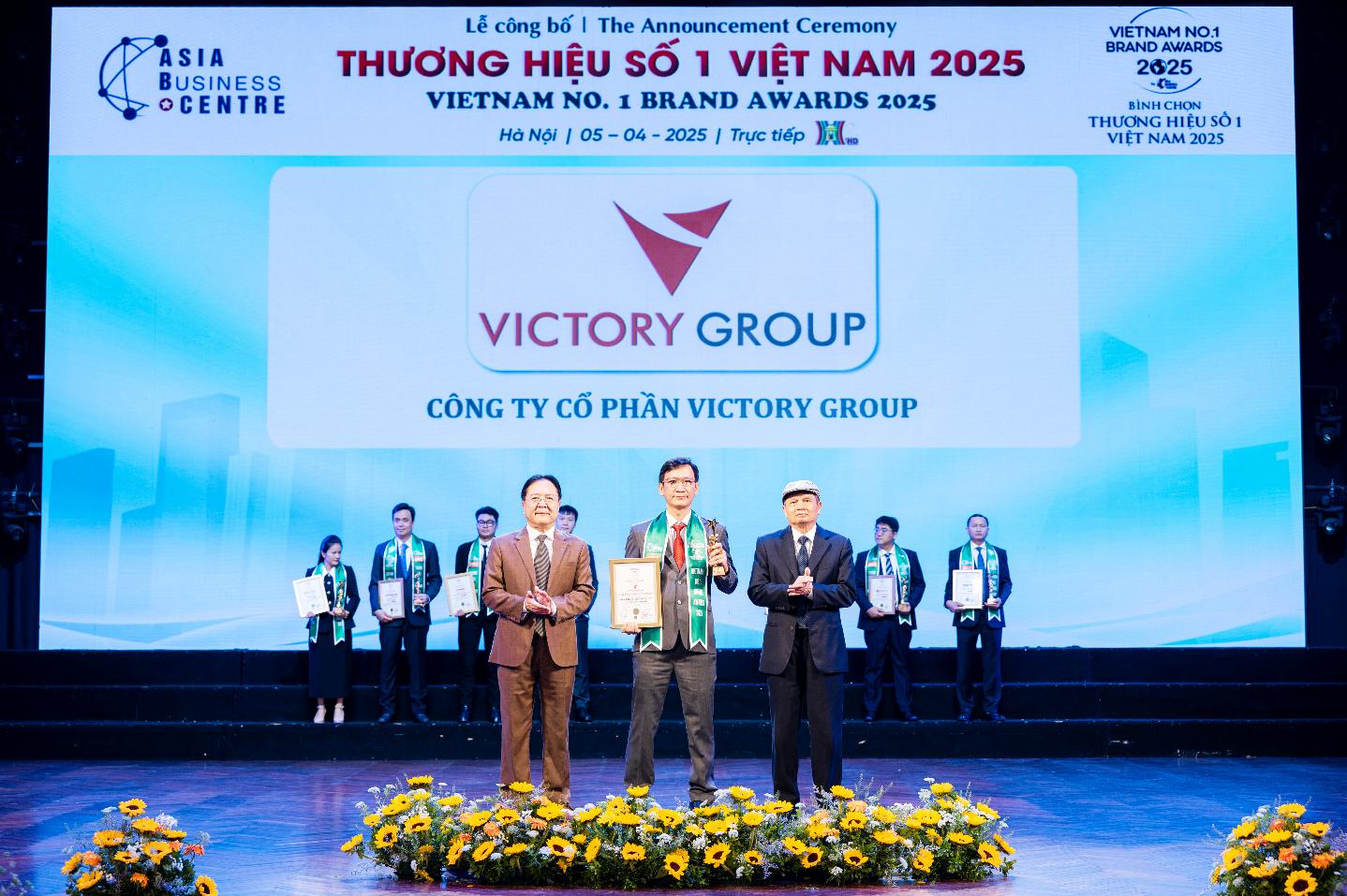Victory Group công bố chiến lược và khẳng định vị thế tại ĐHCĐ 2025- Ảnh 1. Victory Group công bố chiến lược và khẳng định vị thế tại ĐHCĐ 2025- Ảnh 1.