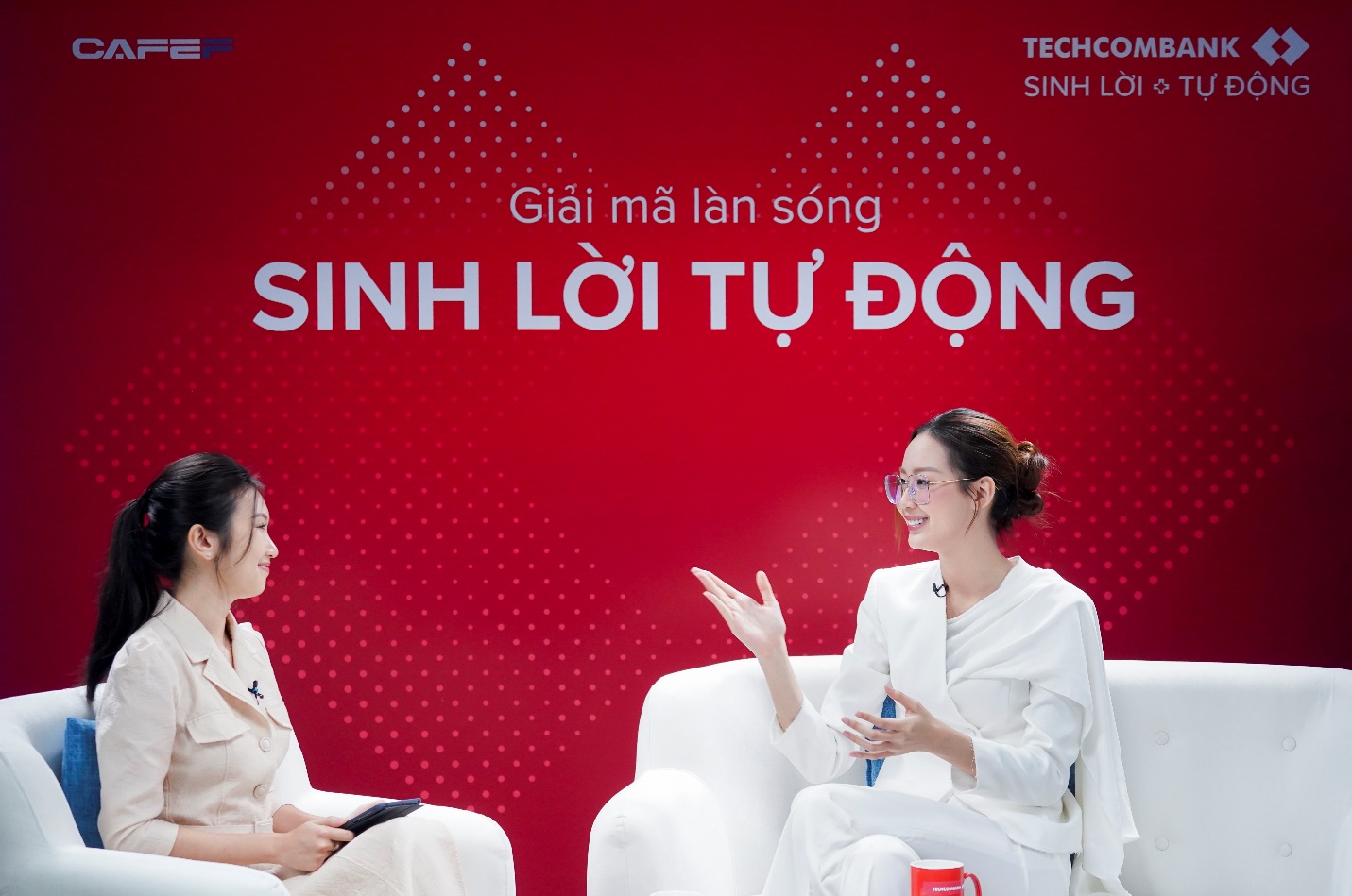 Hoa hậu 24 tuổi làm Giám đốc điều hành nghĩ gì về dòng tiền nhàn rỗi?- Ảnh 2. Hoa hậu 24 tuổi làm Giám đốc điều hành nghĩ gì về dòng tiền nhàn rỗi?- Ảnh 2.
