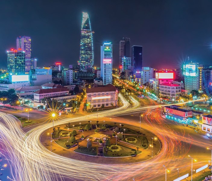 Việt Nam vươn mình: Hé lộ thời điểm vượt Thái Lan thành cường quốc kinh tế số 2 Đông Nam Á, thứ 20 toàn cầu- Ảnh 1. Việt Nam vươn mình: Hé lộ thời điểm vượt Thái Lan thành cường quốc kinh tế số 2 Đông Nam Á, thứ 20 toàn cầu- Ảnh 1.