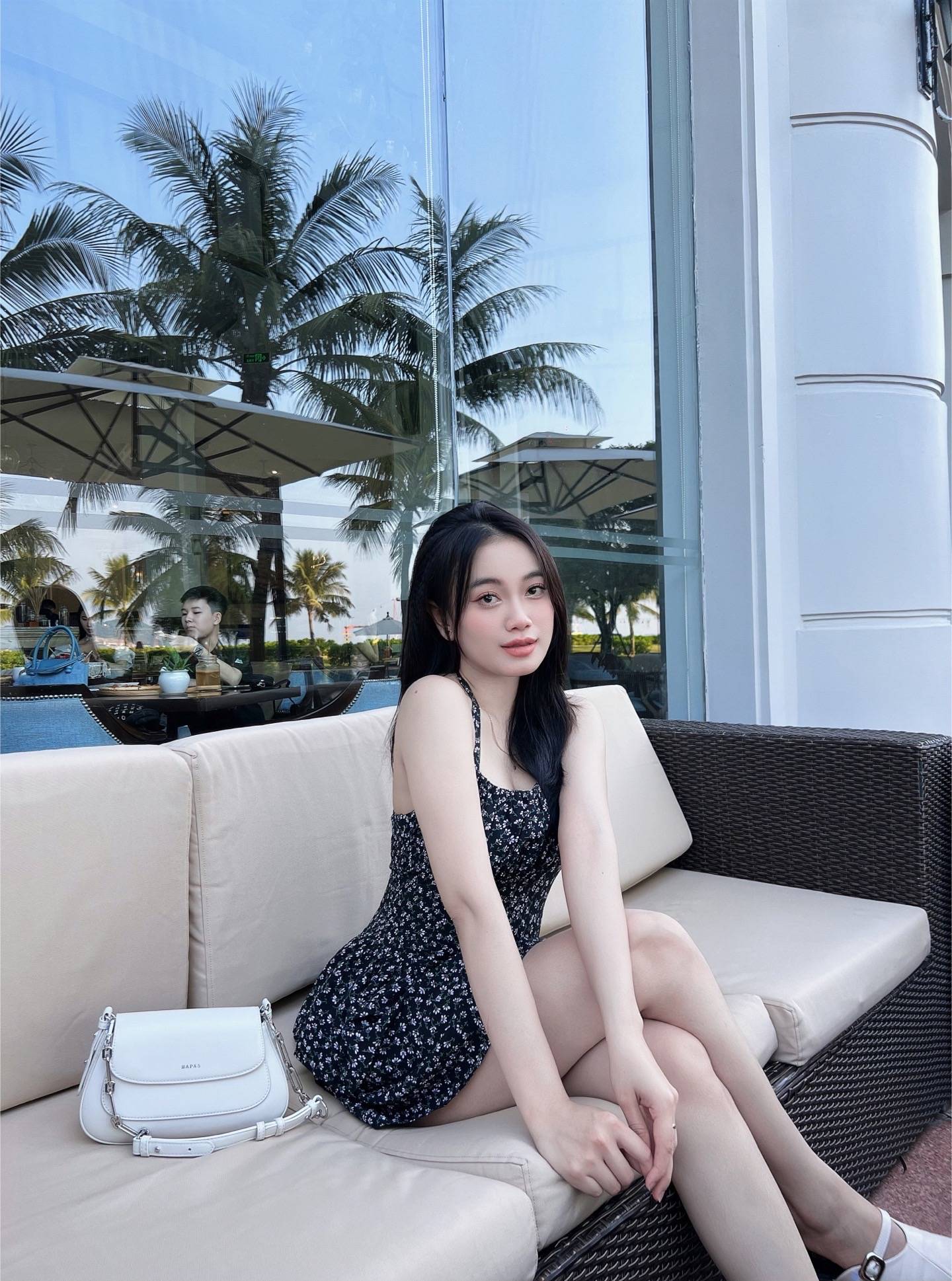 Vợ mới cưới của Hồ Văn Cường khoe visual nét căng, vóc dáng diện bikini đi biển mới gây xôn xao- Ảnh 8. Vợ mới cưới của Hồ Văn Cường khoe visual nét căng, vóc dáng diện bikini đi biển mới gây xôn xao- Ảnh 8.