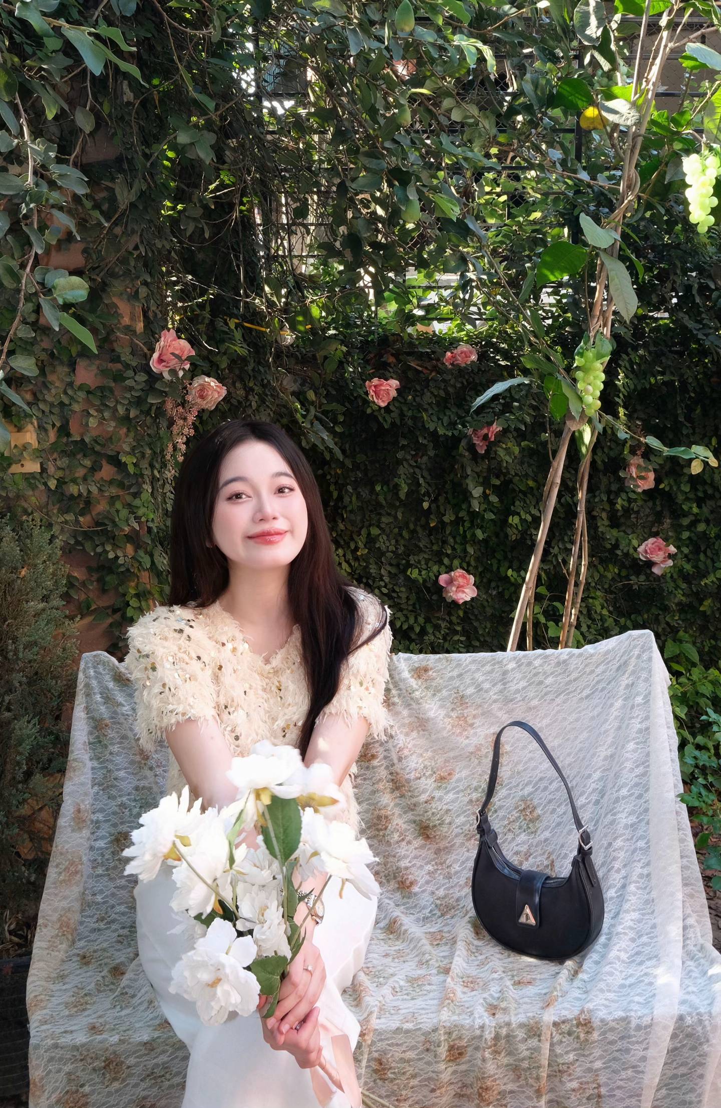 Vợ mới cưới của Hồ Văn Cường khoe visual nét căng, vóc dáng diện bikini đi biển mới gây xôn xao- Ảnh 7. Vợ mới cưới của Hồ Văn Cường khoe visual nét căng, vóc dáng diện bikini đi biển mới gây xôn xao- Ảnh 7.