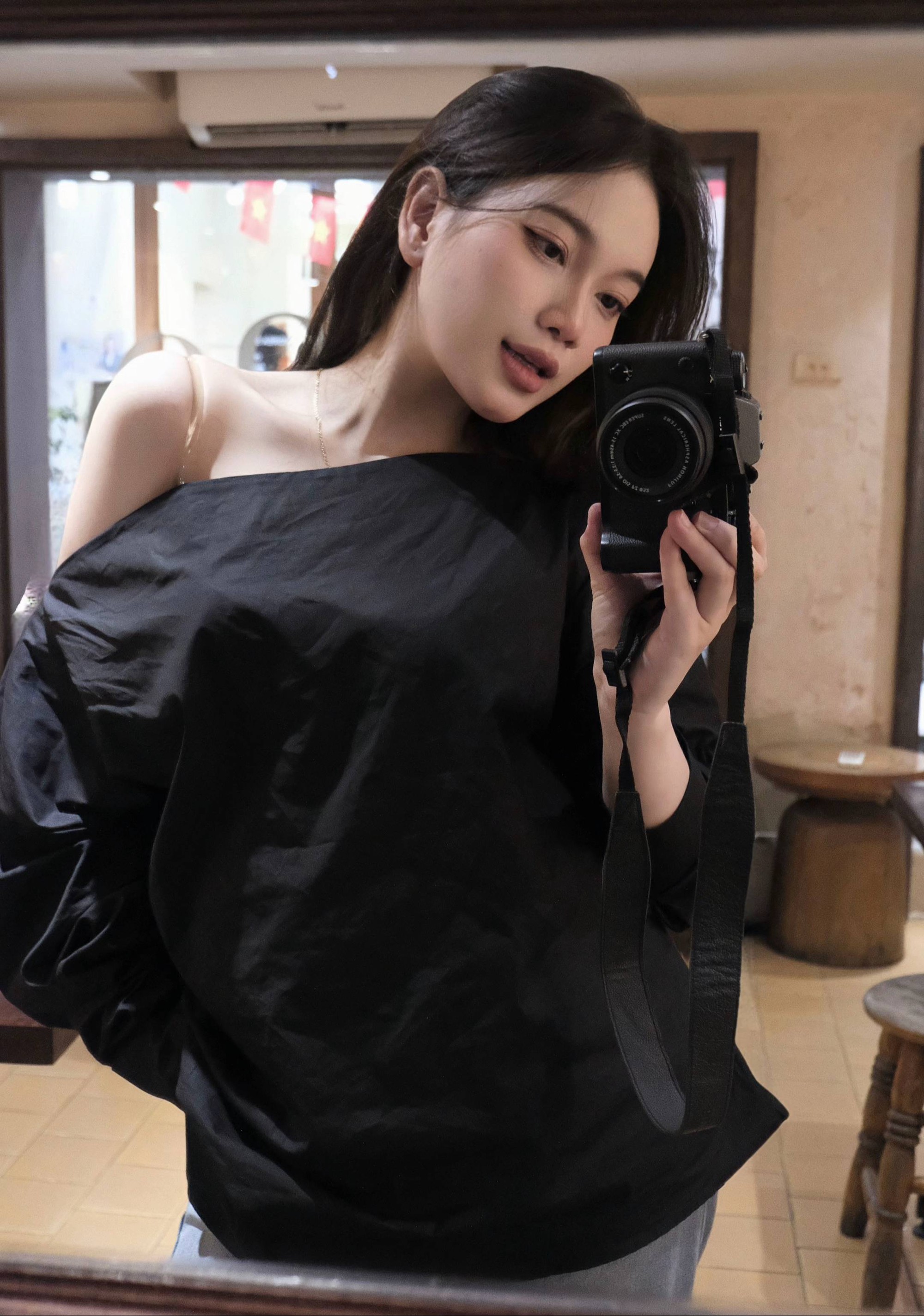Vợ mới cưới của Hồ Văn Cường khoe visual nét căng, vóc dáng diện bikini đi biển mới gây xôn xao- Ảnh 9. Vợ mới cưới của Hồ Văn Cường khoe visual nét căng, vóc dáng diện bikini đi biển mới gây xôn xao- Ảnh 9.