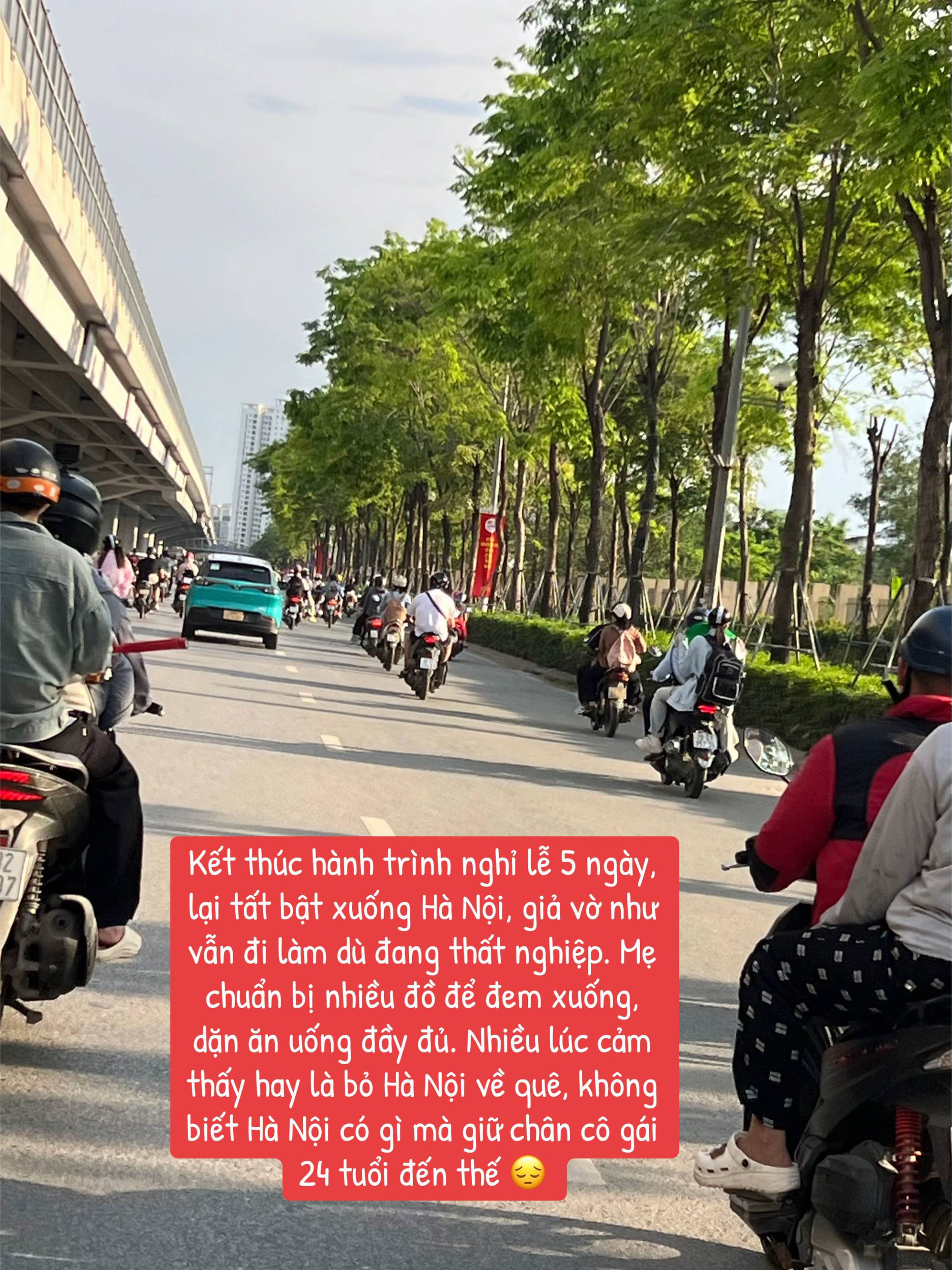 Bám chấp ở Hà Nội dù thất nghiệp, trong đầu lúc nào cũng nung nấu 1 suy nghĩ: "Mệt quá rồi hay là..."- Ảnh 1. Bám chấp ở Hà Nội dù thất nghiệp, trong đầu lúc nào cũng nung nấu 1 suy nghĩ: "Mệt quá rồi hay là..."- Ảnh 1.