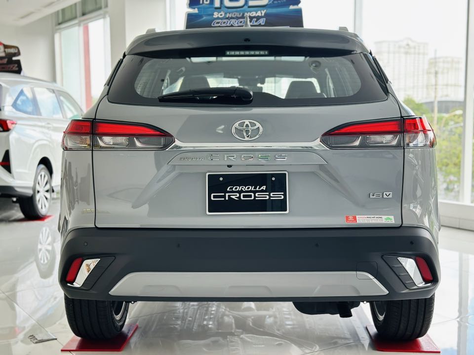 Toyota Corolla Cross giảm giá nhiều nhất 46 triệu đồng: Giá khởi điểm còn 779 triệu, càng làm khó nhóm 'đàn em' Seltos, Creta- Ảnh 4. Toyota Corolla Cross giảm giá nhiều nhất 46 triệu đồng: Giá khởi điểm còn 779 triệu, càng làm khó nhóm 'đàn em' Seltos, Creta- Ảnh 4.