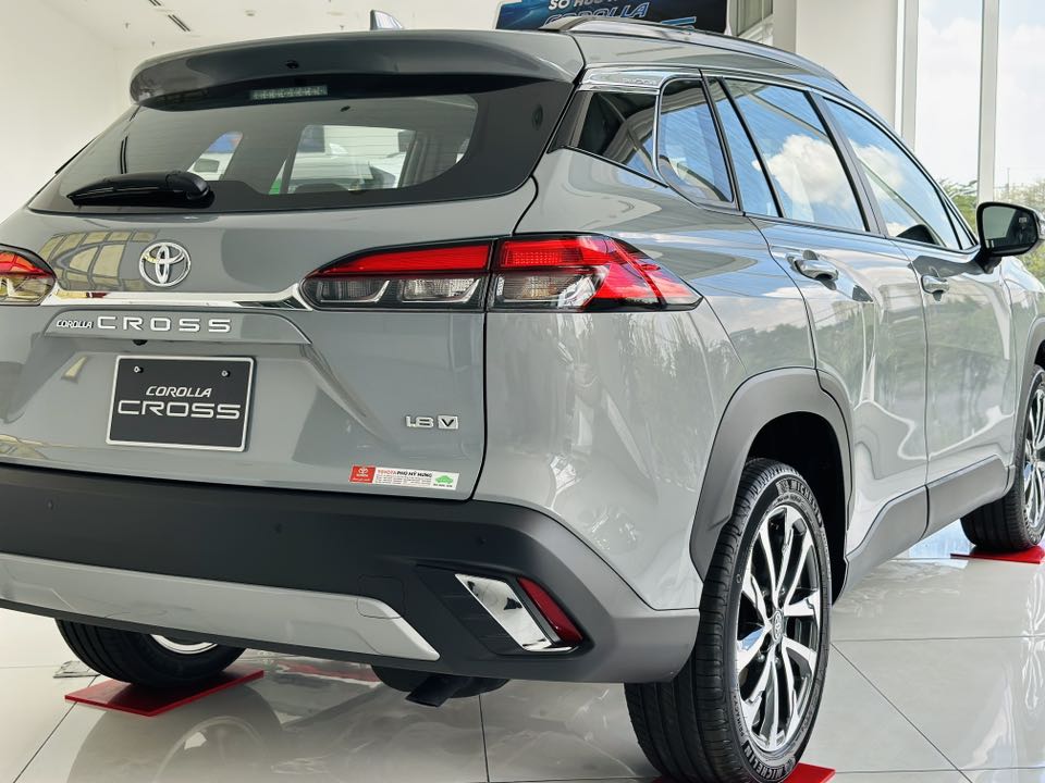 Toyota Corolla Cross giảm giá nhiều nhất 46 triệu đồng: Giá khởi điểm còn 779 triệu, càng làm khó nhóm 'đàn em' Seltos, Creta- Ảnh 6. Toyota Corolla Cross giảm giá nhiều nhất 46 triệu đồng: Giá khởi điểm còn 779 triệu, càng làm khó nhóm 'đàn em' Seltos, Creta- Ảnh 6.