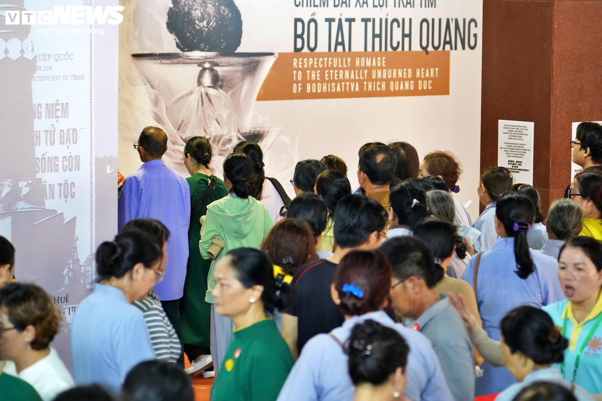Cận cảnh Xá lợi trái tim Bồ tát Thích Quảng Đức- Ảnh 6. Cận cảnh Xá lợi trái tim Bồ tát Thích Quảng Đức- Ảnh 6.