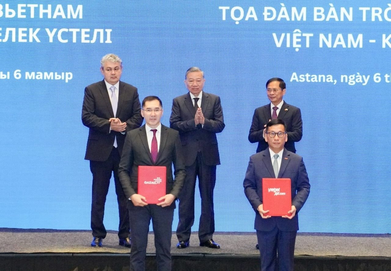 Vietjet ra mắt hãng hàng không Vietjet Qazaqstan- Ảnh 2. Vietjet ra mắt hãng hàng không Vietjet Qazaqstan- Ảnh 2.