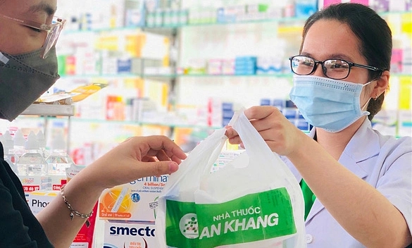 Chuỗi nhà thuốc An Khang tuyên bố nói không với mọi loại phí 'ẩn' cắt liều bệnh thông thường- Ảnh 2. Chuỗi nhà thuốc An Khang tuyên bố nói không với mọi loại phí 'ẩn' cắt liều bệnh thông thường- Ảnh 2.
