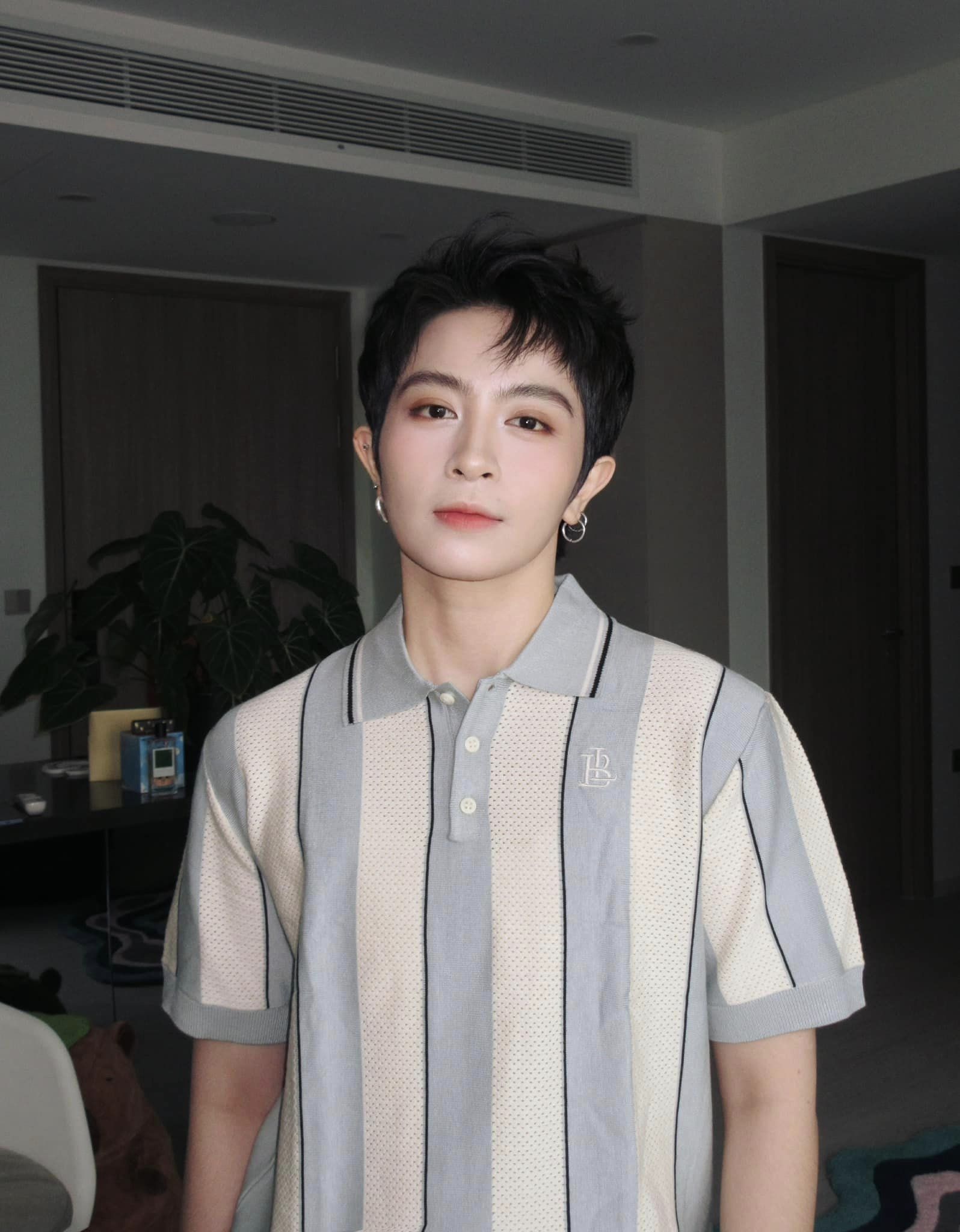 Cú lia camera 20 giây đủ để Gil Lê flex căn hộ sang chảnh, view 