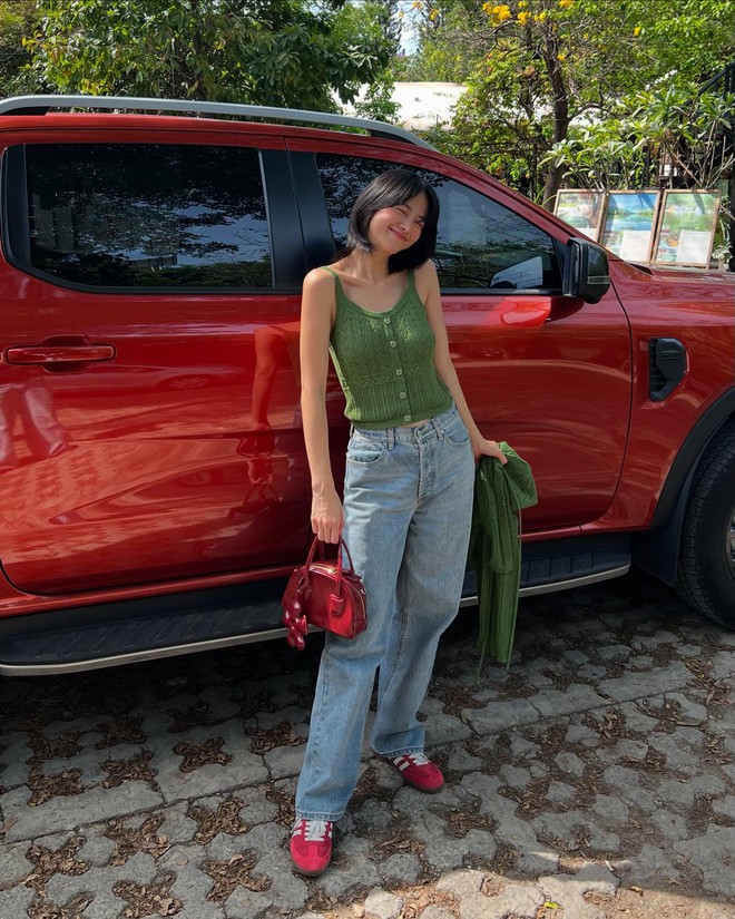 4 mỹ nhân có street style mùa hè xuất sắc không đối thủ, tư liệu mặc đẹp cho mọi chị em chính là đây- Ảnh 12. 4 mỹ nhân có street style mùa hè xuất sắc không đối thủ, tư liệu mặc đẹp cho mọi chị em chính là đây- Ảnh 12.