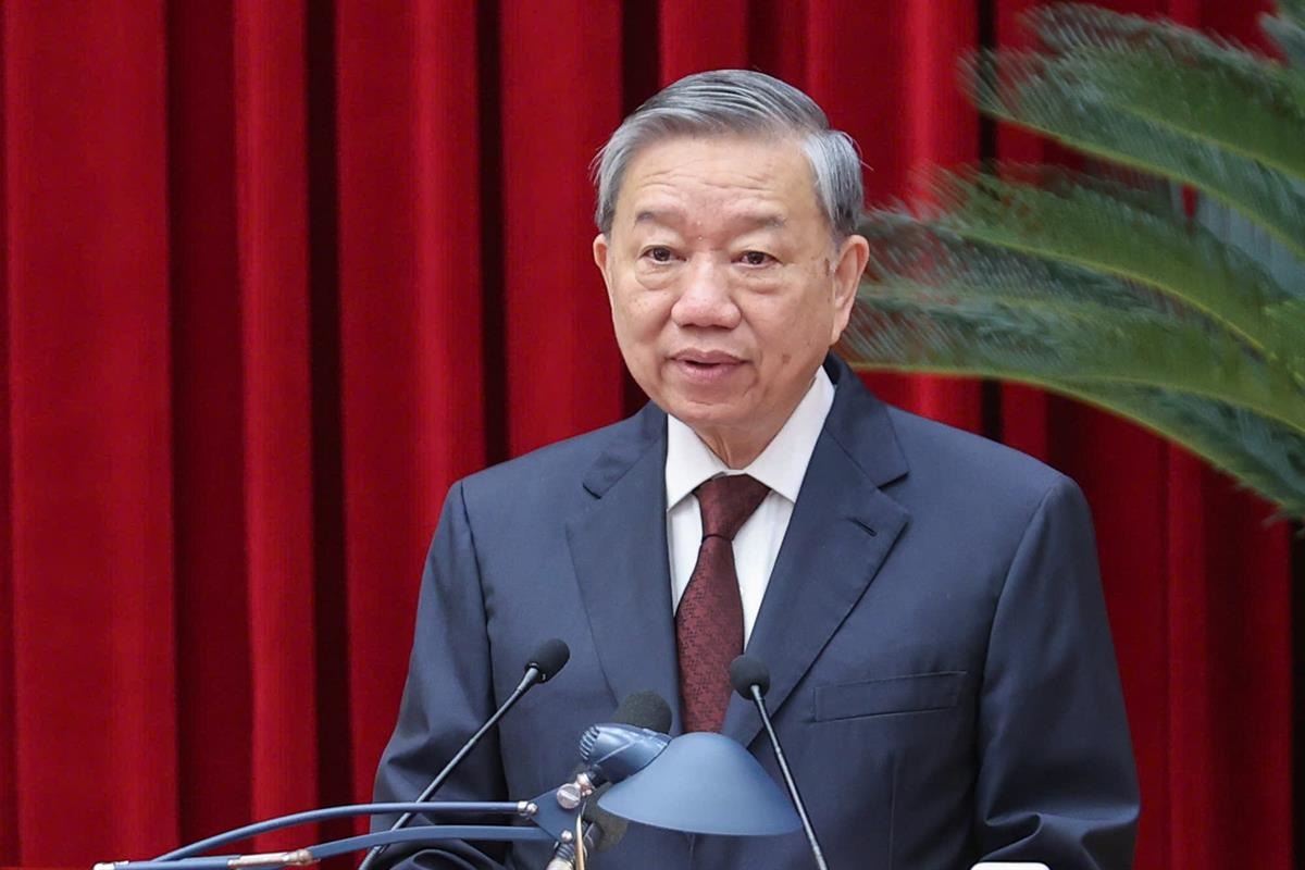 Tổng Bí thư Tô Lâm: Dạy 2 buổi mỗi ngày miễn phí từ năm học 2025-2026- Ảnh 1. Tổng Bí thư Tô Lâm: Dạy 2 buổi mỗi ngày miễn phí từ năm học 2025-2026- Ảnh 1.