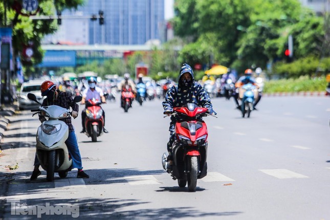 Miền Bắc sắp chuyển nắng nóng diện rộng, gay gắt- Ảnh 1. Miền Bắc sắp chuyển nắng nóng diện rộng, gay gắt- Ảnh 1.