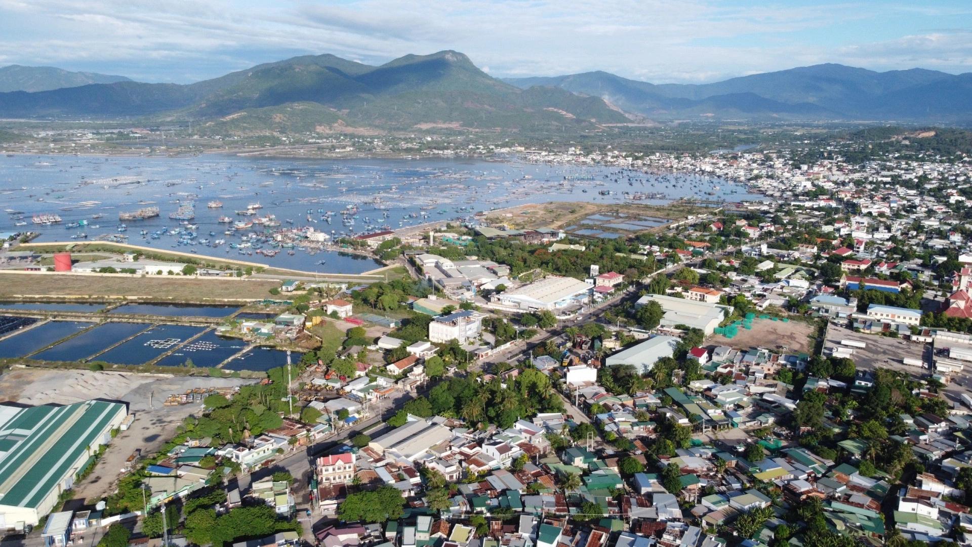 Thị trường địa ốc đón vận hội mới, tương lai BĐS biển sẽ ra sao?- Ảnh 1. Thị trường địa ốc đón vận hội mới, tương lai BĐS biển sẽ ra sao?- Ảnh 1.