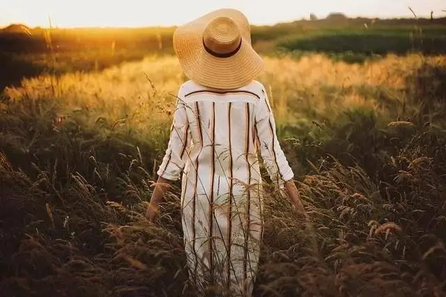 Nếu 1 người có thể “giả nghèo” ở 3 phương diện này, đó là người đặc biệt thông minh- Ảnh 1. Nếu 1 người có thể “giả nghèo” ở 3 phương diện này, đó là người đặc biệt thông minh- Ảnh 1.