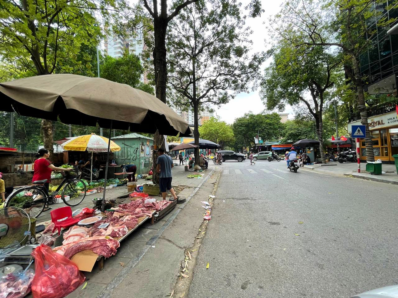 Đi khắp các chợ Hà Nội tìm mua lòng se điếu đều chỉ nhận về cái "lắc đầu", nhiều tiểu thương khẳng định 1 điều- Ảnh 5. Đi khắp các chợ Hà Nội tìm mua lòng se điếu đều chỉ nhận về cái "lắc đầu", nhiều tiểu thương khẳng định 1 điều- Ảnh 5.