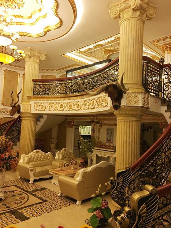 Biệt thự dát vàng ở khu nhà giàu Thảo Điền của nữ diễn viên nổi tiếng cả nước, quê Vũng Tàu- Ảnh 5. Biệt thự dát vàng ở khu nhà giàu Thảo Điền của nữ diễn viên nổi tiếng cả nước, quê Vũng Tàu- Ảnh 5.