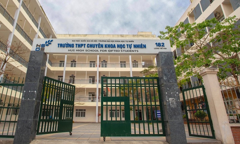 2 trường chuyên đầu tiên công bố tỷ lệ chọi vào lớp 10, gắt nhất 1 em "đấu" với 22 em- Ảnh 3. 2 trường chuyên đầu tiên công bố tỷ lệ chọi vào lớp 10, gắt nhất 1 em "đấu" với 22 em- Ảnh 3.