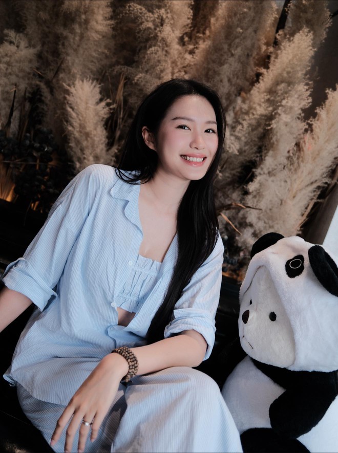 Bữa tiệc visual: Doãn Hải My khí chất Bữa tiệc visual: Doãn Hải My khí chất