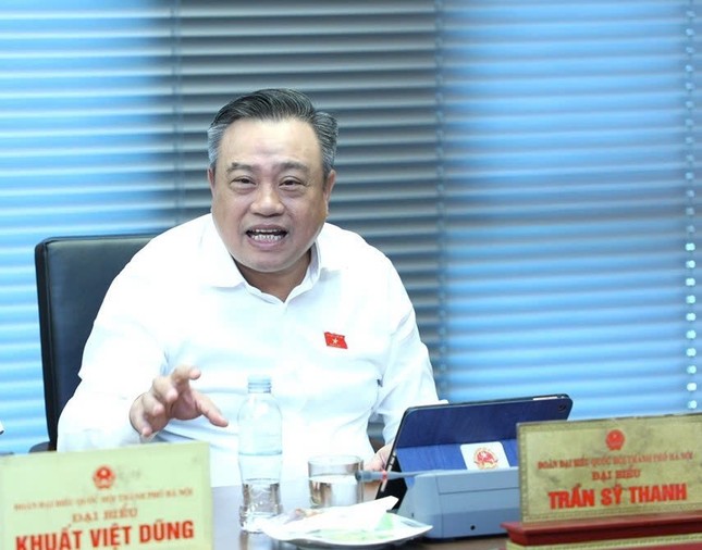 Chủ tịch Hà Nội nói lý do lấy giám đốc ngân hàng tư nhân về giúp Nhà nước mà không được- Ảnh 1. Chủ tịch Hà Nội nói lý do lấy giám đốc ngân hàng tư nhân về giúp Nhà nước mà không được- Ảnh 1.