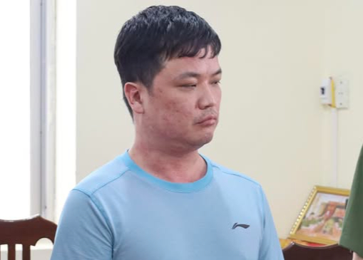 Công an thông tin về việc bắt tạm giam, khám xét nơi ở của Tiktoker Lê Việt Hùng- Ảnh 1. Công an thông tin về việc bắt tạm giam, khám xét nơi ở của Tiktoker Lê Việt Hùng- Ảnh 1.